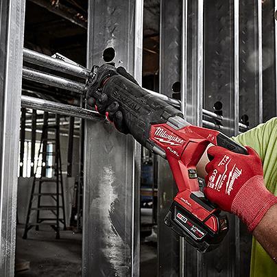 Milwaukee M18 FUEL SAWZALL w/ ONE-KEY (Tool-Only) - T and A Tools
