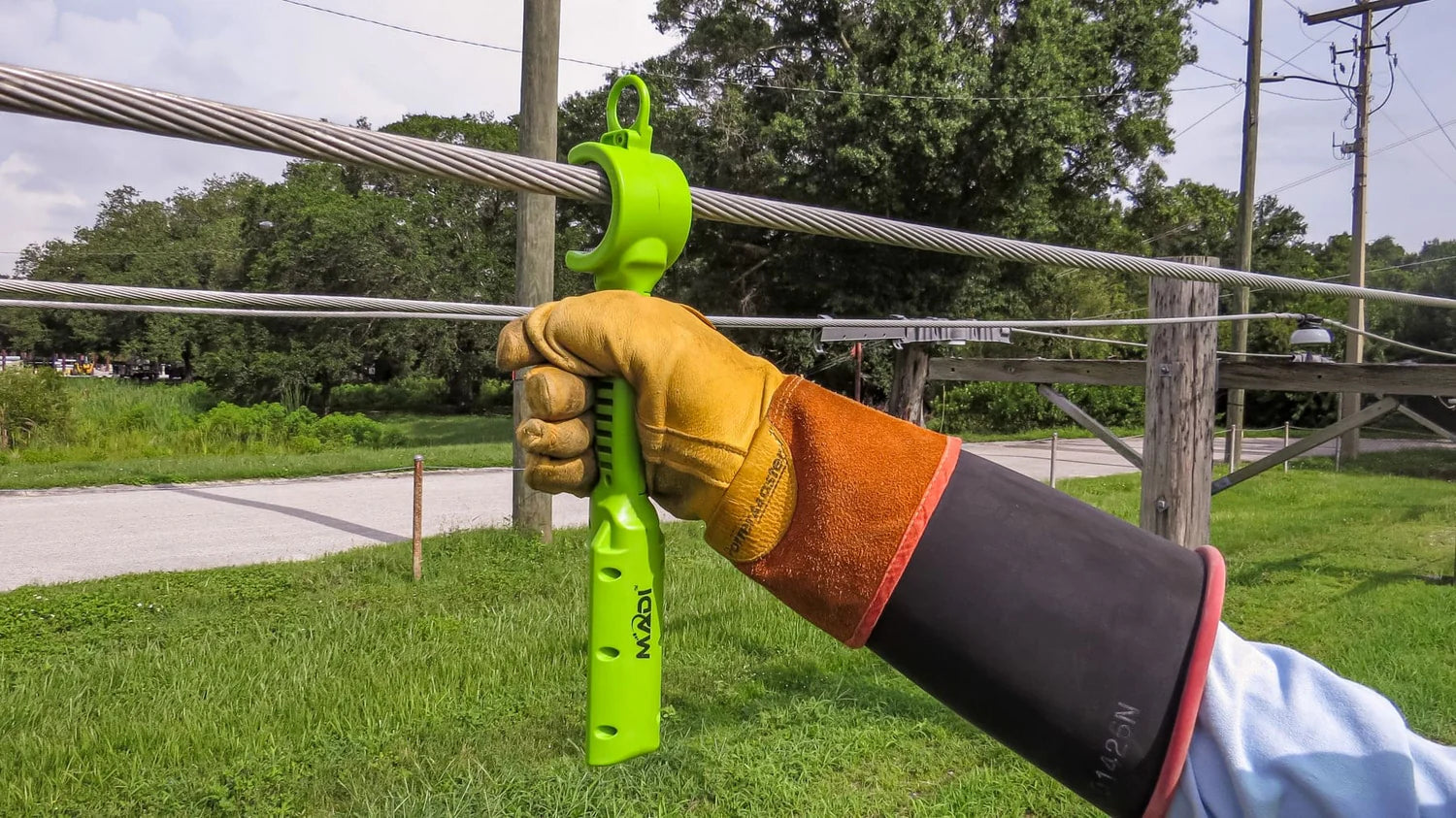 MADI FlatRound Wire Brush FRWB-1